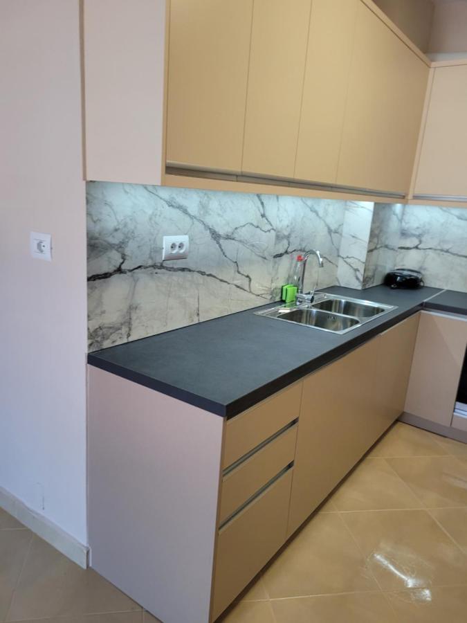 Marina Apartment Saranda Dış mekan fotoğraf
