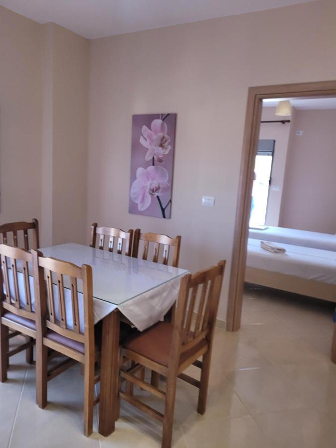 Marina Apartment Saranda Dış mekan fotoğraf