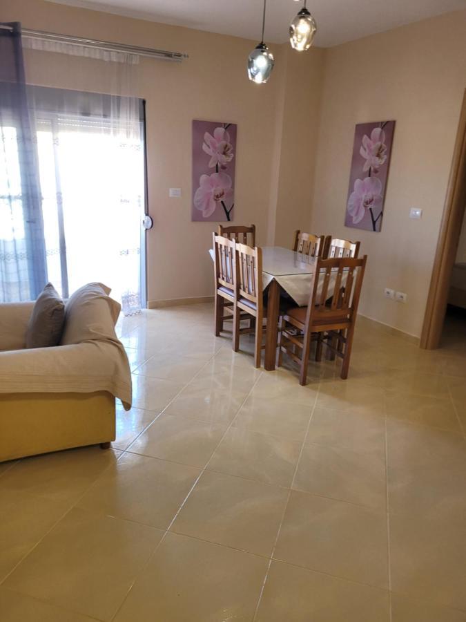 Marina Apartment Saranda Dış mekan fotoğraf