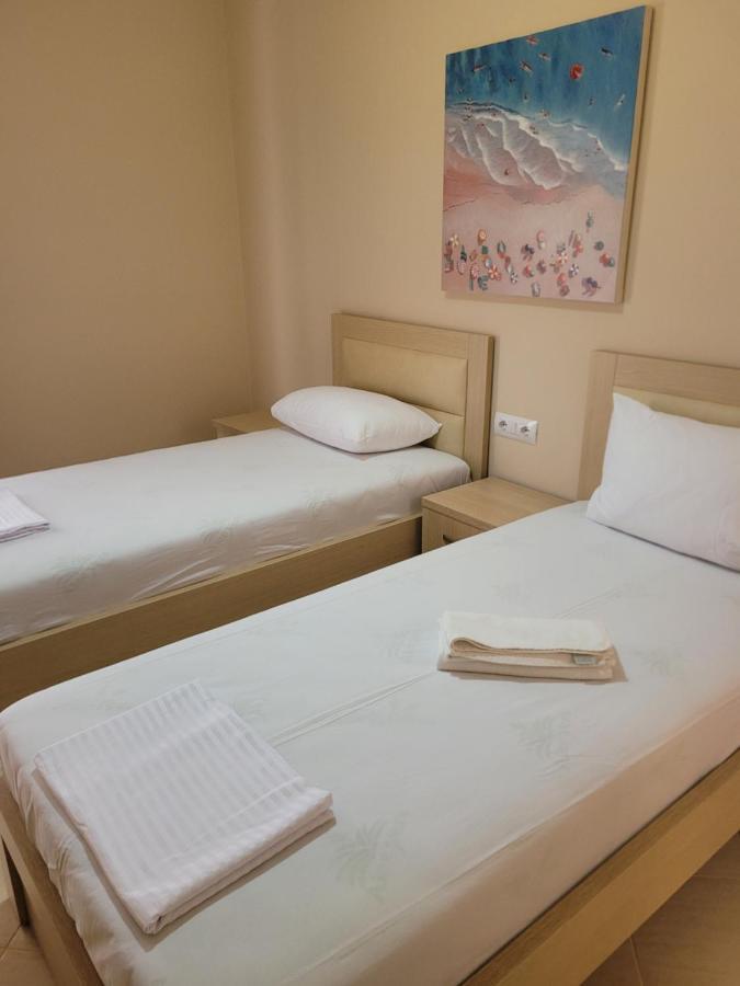 Marina Apartment Saranda Dış mekan fotoğraf