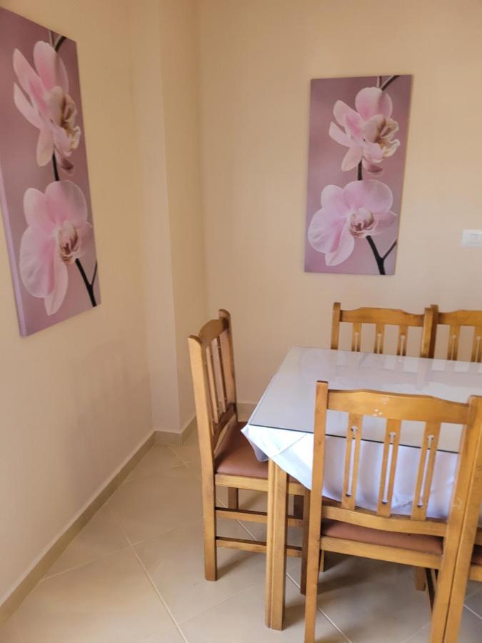 Marina Apartment Saranda Dış mekan fotoğraf